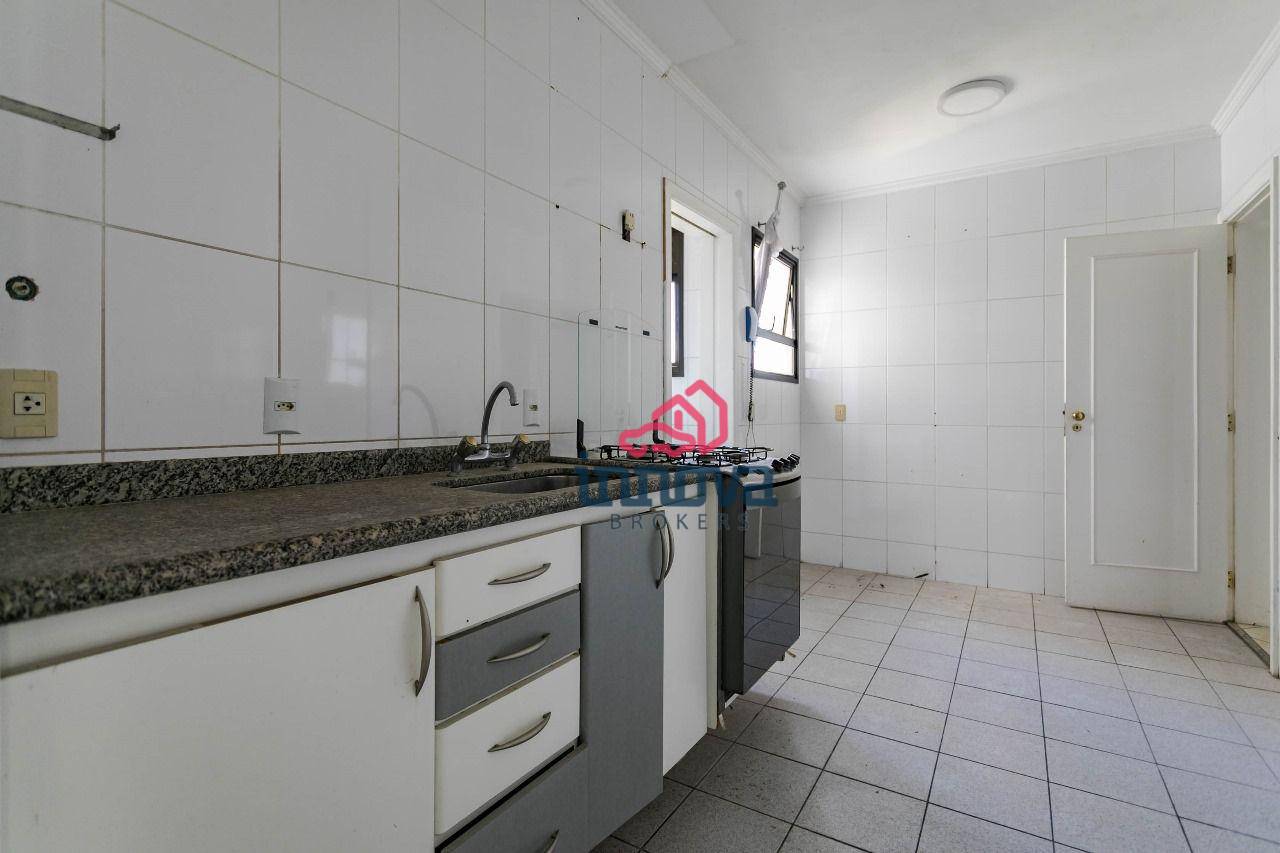 Apartamento à venda com 3 quartos, 97m² - Foto 22