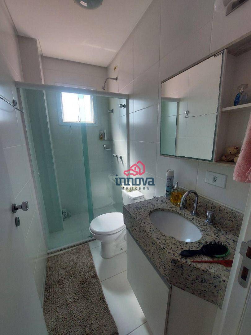 Apartamento à venda com 2 quartos, 65m² - Foto 17