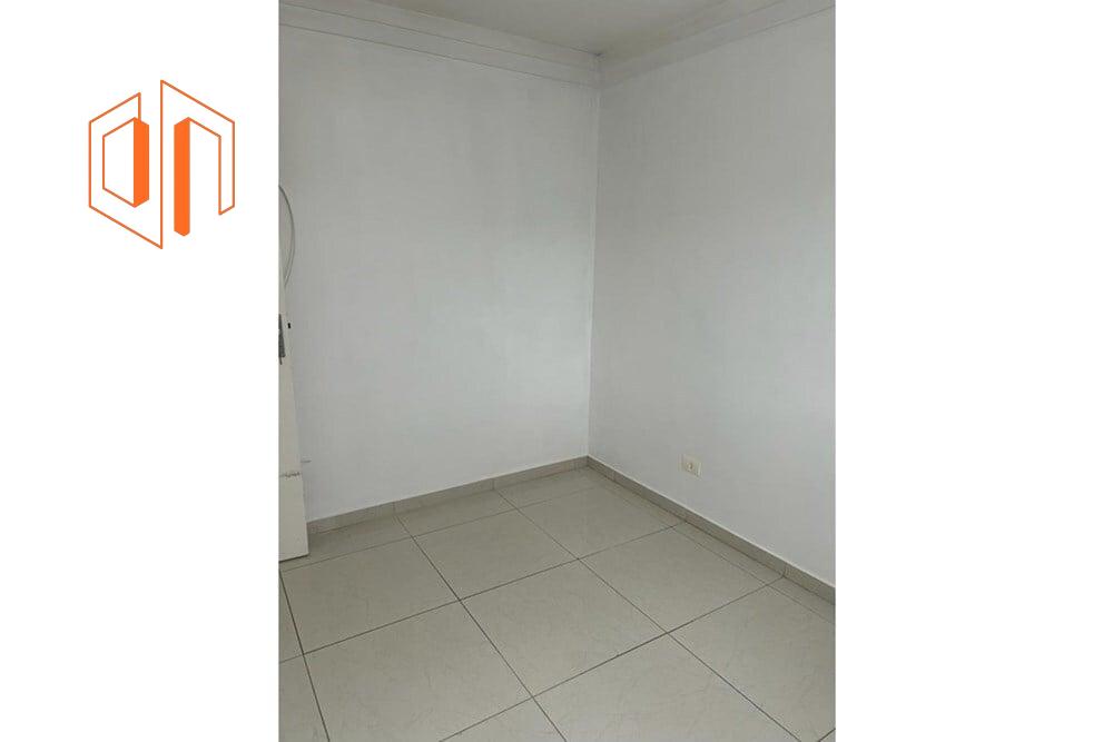 Apartamento à venda com 2 quartos, 48m² - Foto 11