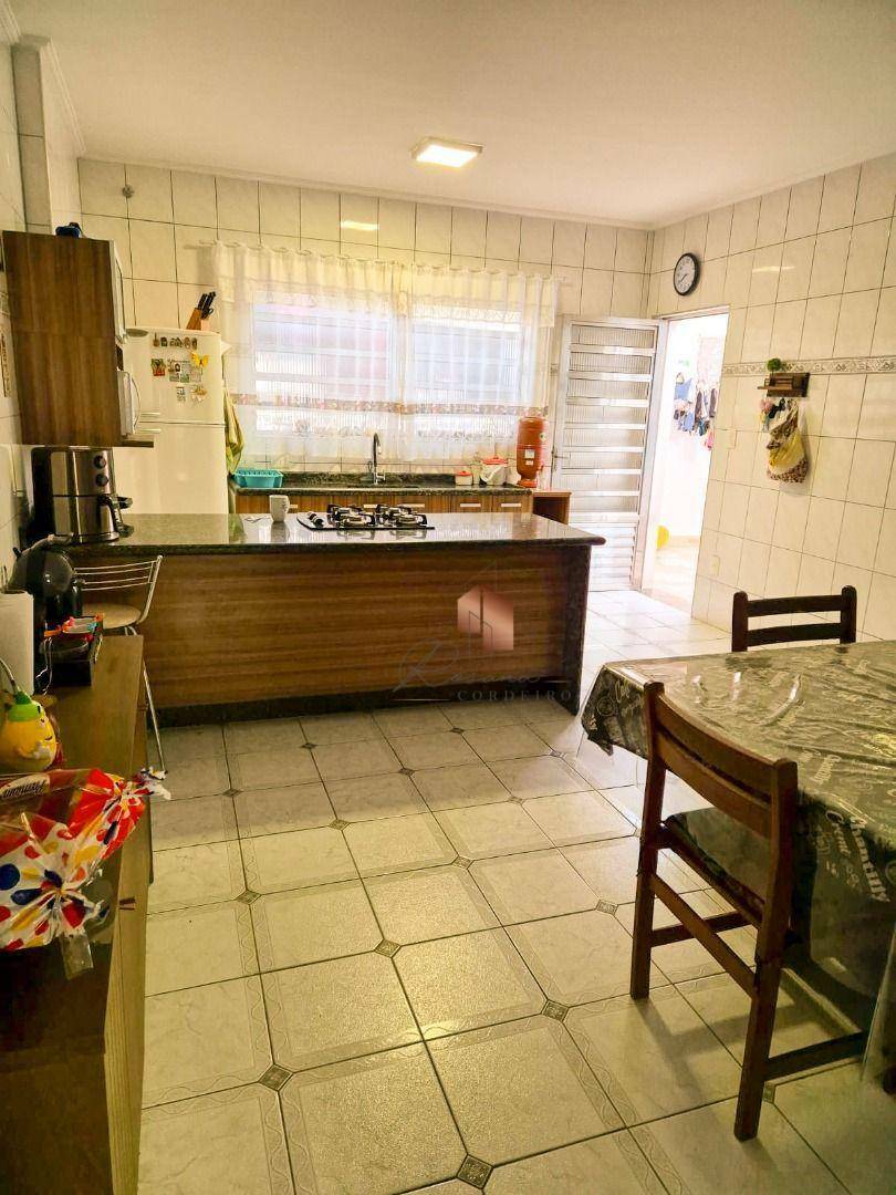 Casa à venda com 3 quartos, 164m² - Foto 26