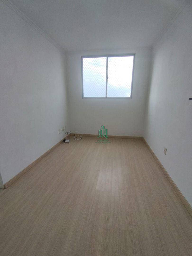 Apartamento à venda com 2 quartos, 44m² - Foto 1