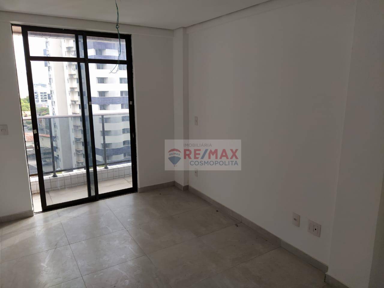 Apartamento à venda com 3 quartos, 100m² - Foto 8