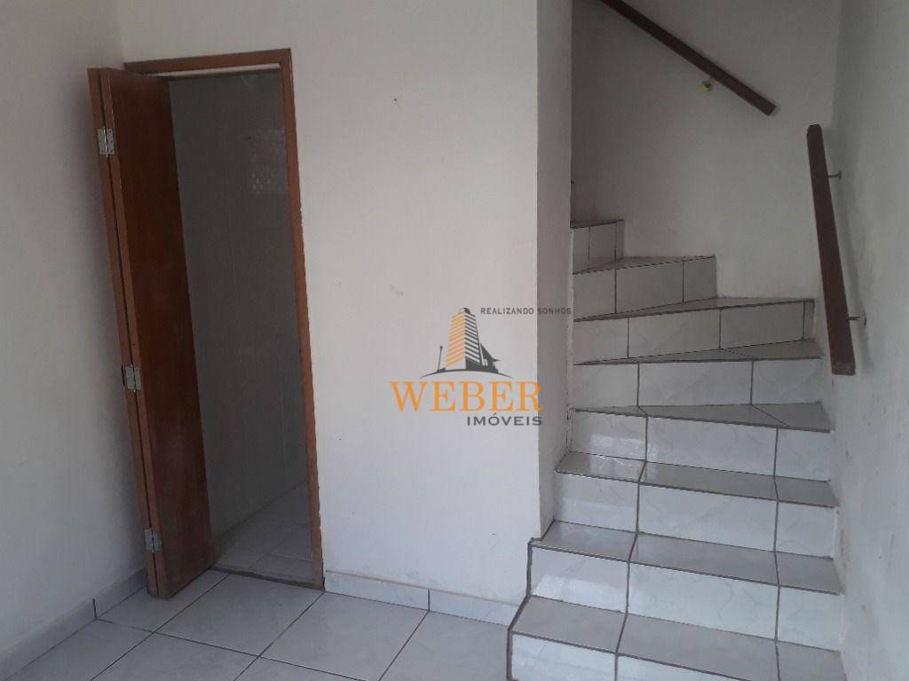 Sobrado à venda com 2 quartos, 65m² - Foto 13