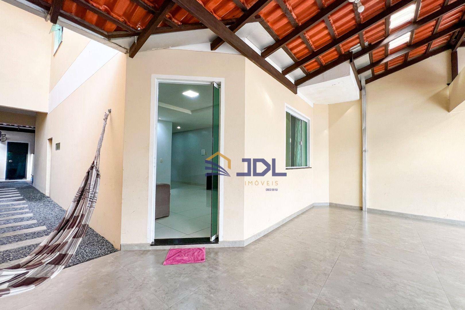 Casa à venda com 3 quartos, 154m² - Foto 4