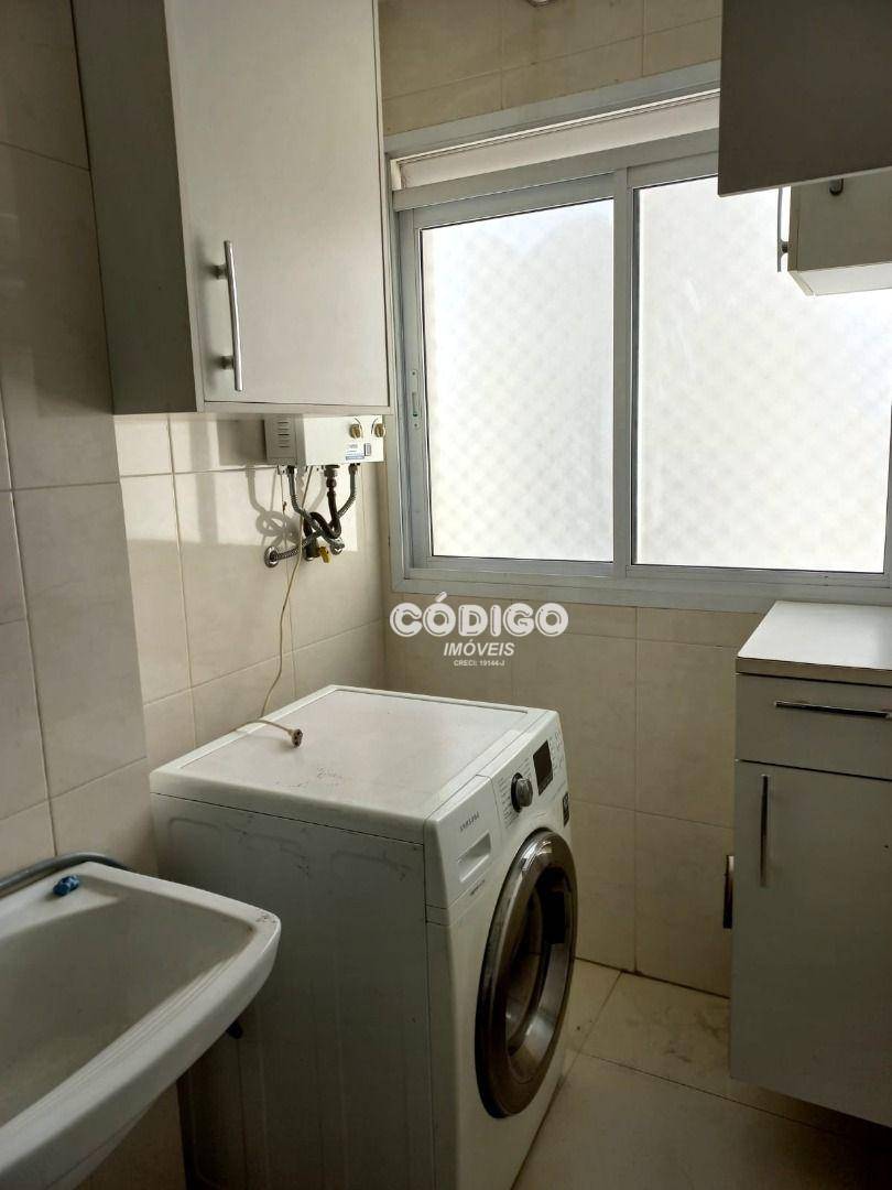 Apartamento à venda com 2 quartos, 82m² - Foto 12