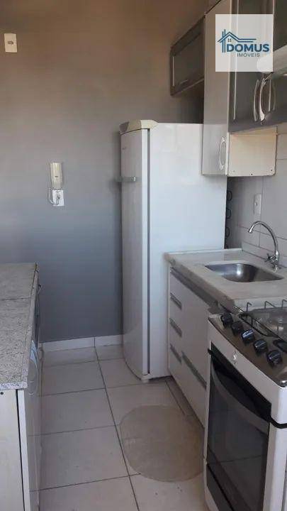 Apartamento à venda com 2 quartos, 45m² - Foto 2