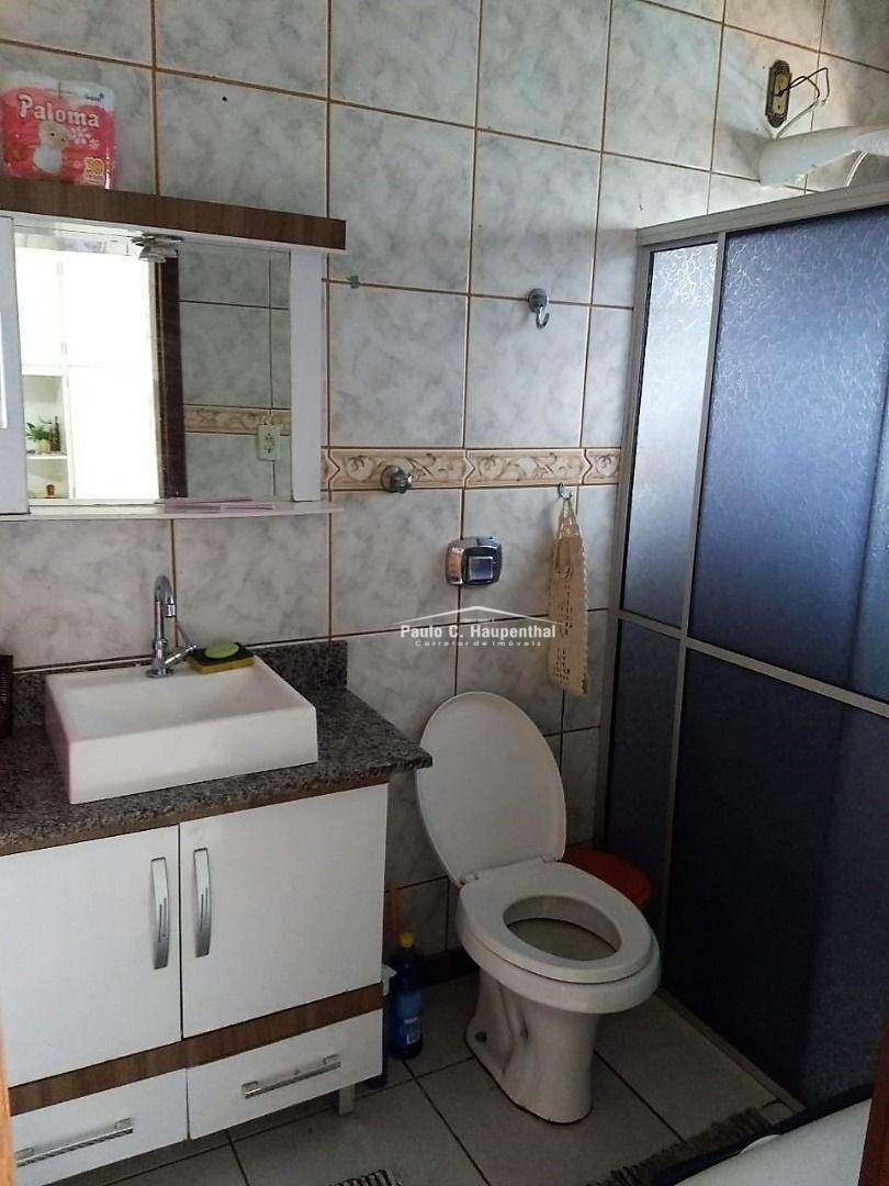 Casa à venda com 4 quartos, 212m² - Foto 18