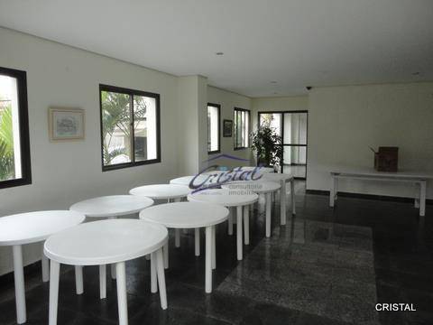 Apartamento à venda com 2 quartos, 60m² - Foto 35