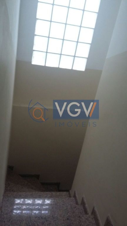 Casa à venda com 3 quartos, 144m² - Foto 6