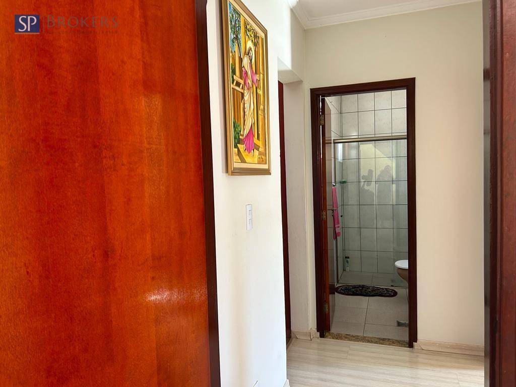 Casa à venda com 3 quartos, 270m² - Foto 19