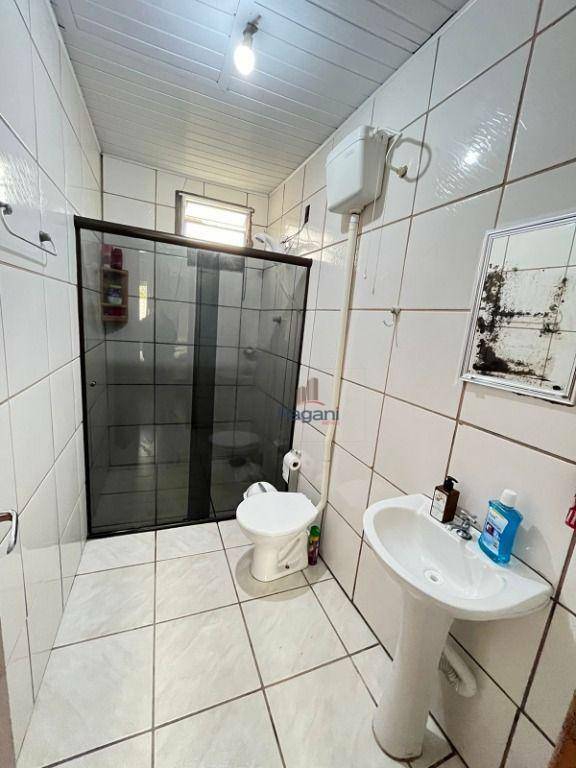 Casa à venda com 3 quartos, 200m² - Foto 18