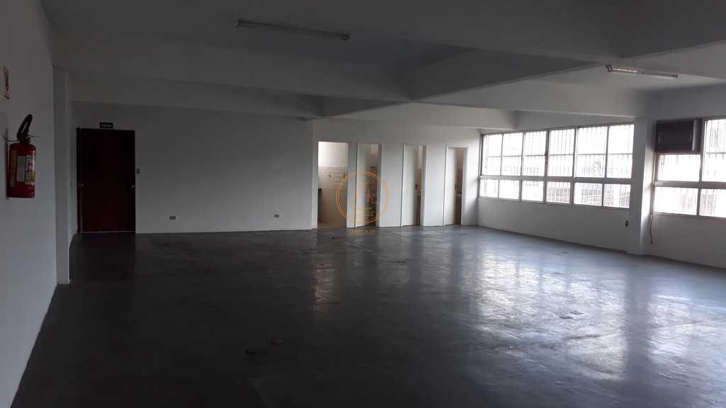 Apartamento para alugar, 1800m² - Foto 26