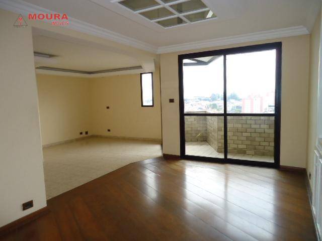 Apartamento à venda com 3 quartos, 159m² - Foto 2