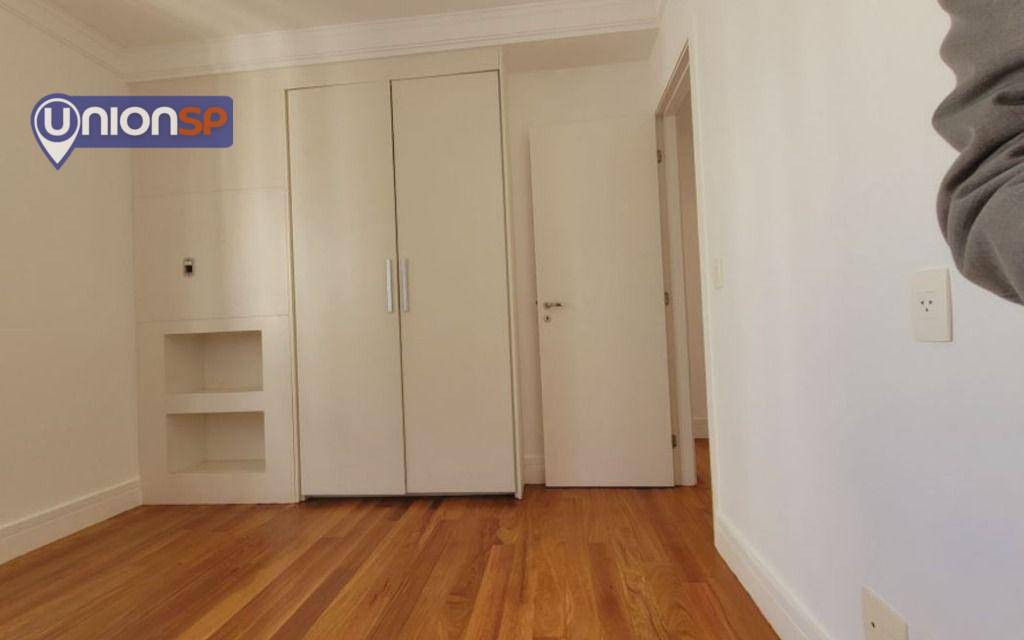 Apartamento à venda com 3 quartos, 180m² - Foto 9