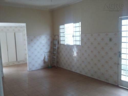 Casa à venda com 3 quartos, 180m² - Foto 3