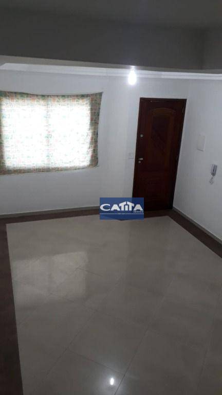 Sobrado para alugar com 3 quartos, 115m² - Foto 2