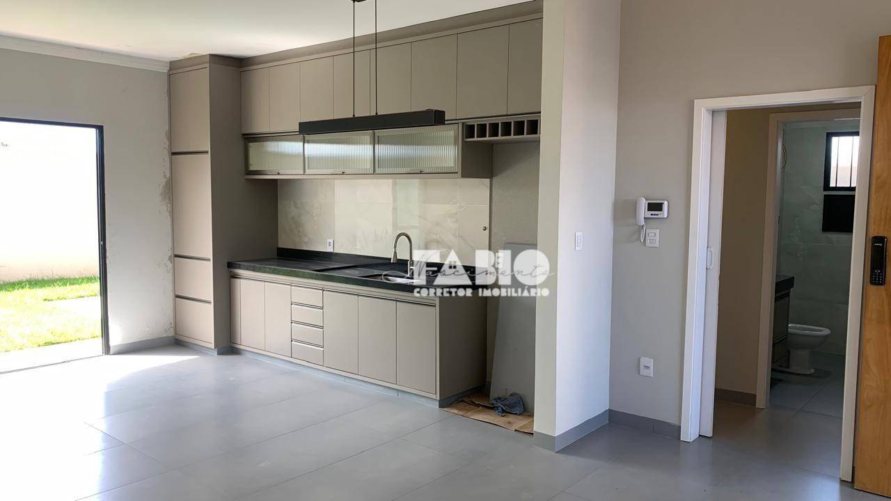 Casa à venda com 3 quartos, 119m² - Foto 14