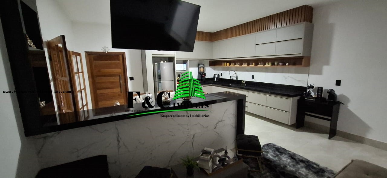 Chácara à venda com 2 quartos, 1500m² - Foto 7