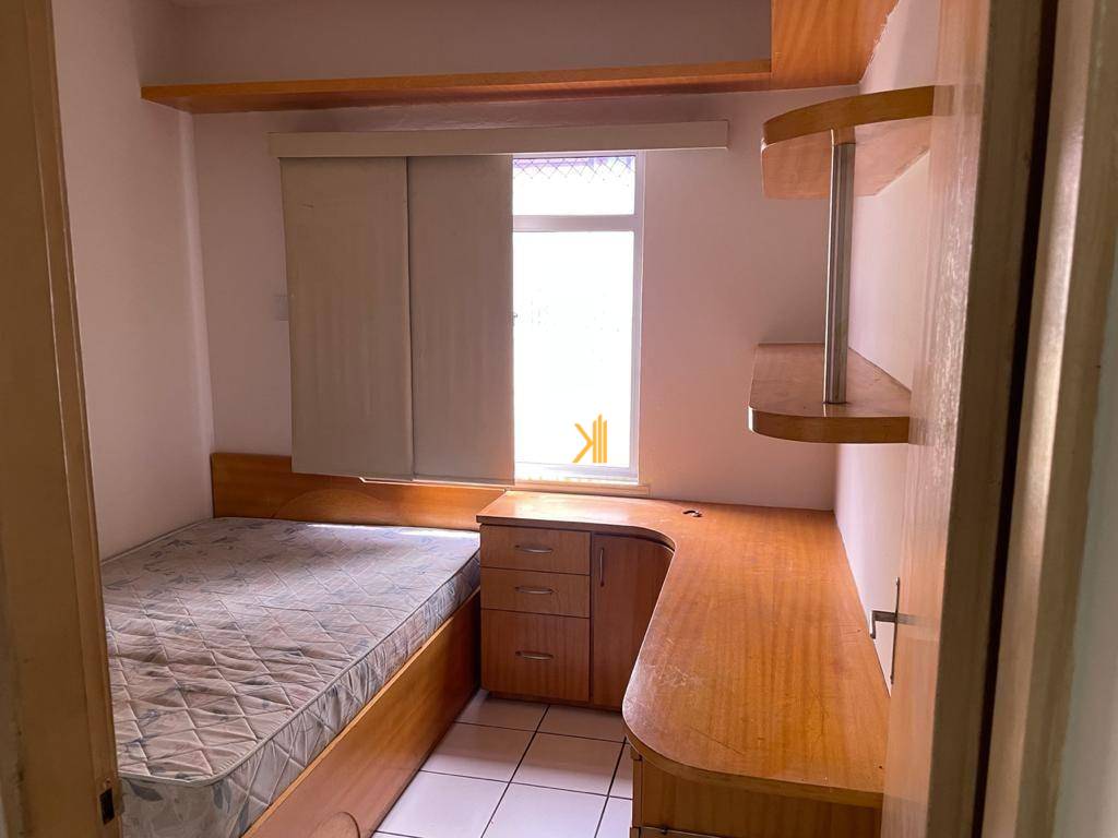 Apartamento à venda com 2 quartos, 51m² - Foto 2