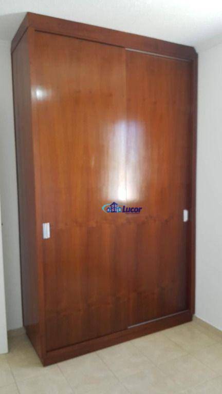 Apartamento para alugar com 2 quartos, 50m² - Foto 13