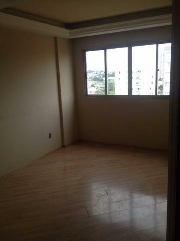 Apartamento à venda com 3 quartos, 70m² - Foto 1