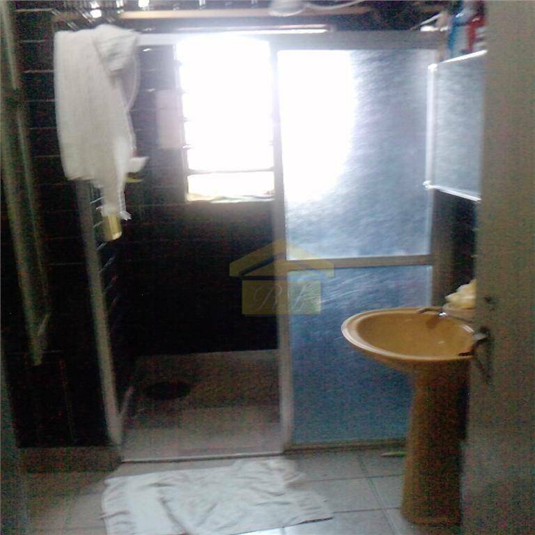 Sobrado à venda com 3 quartos, 180m² - Foto 13