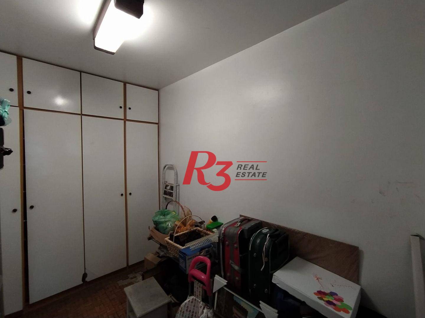 Apartamento à venda com 3 quartos, 130m² - Foto 8