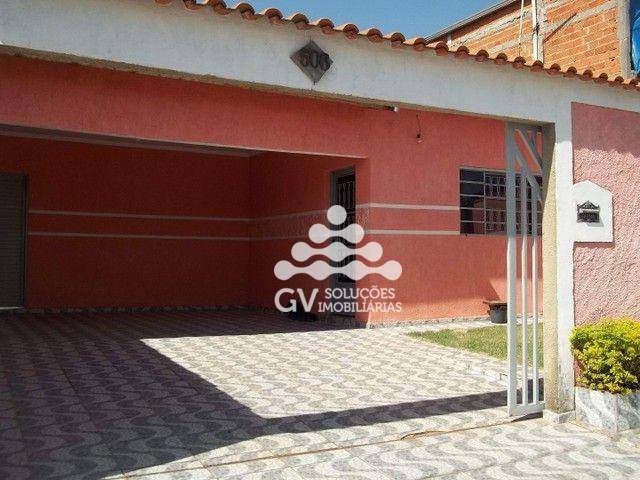 Casa à venda com 3 quartos, 133m² - Foto 2