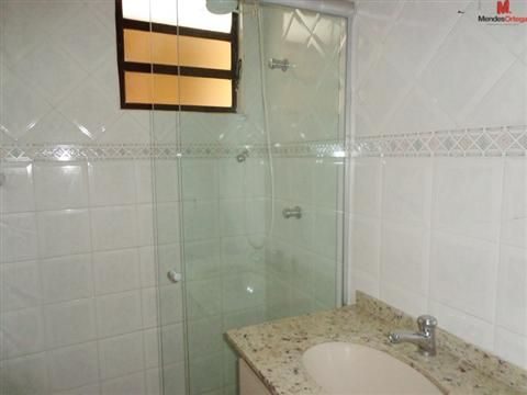 Apartamento para alugar com 2 quartos, 65m² - Foto 12