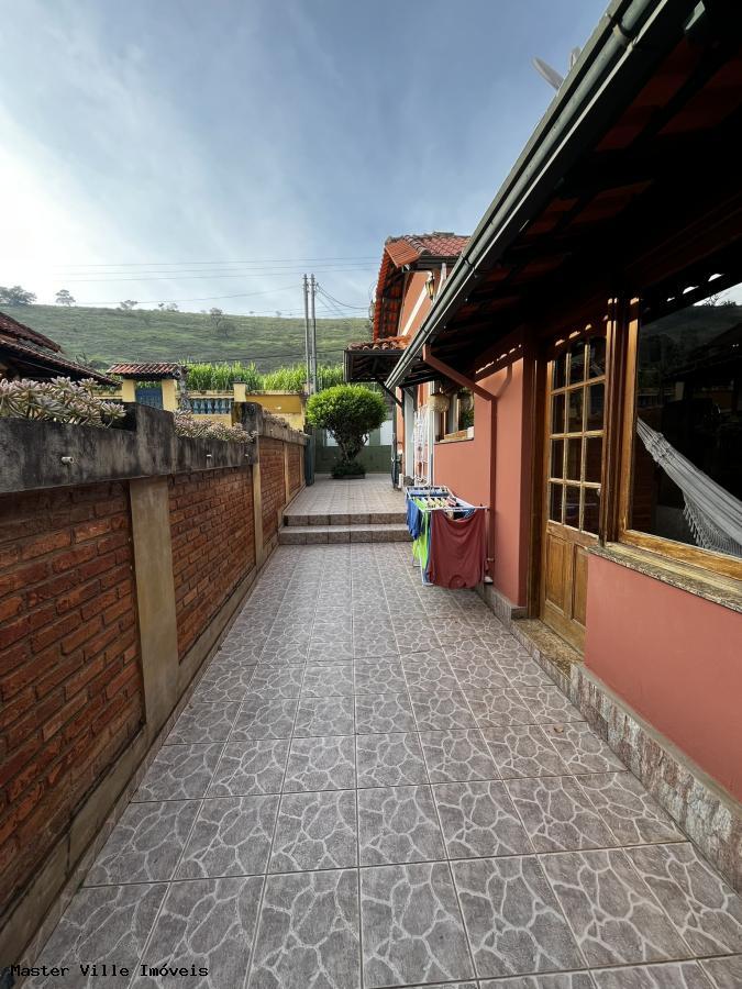Chácara à venda com 3 quartos, 966m² - Foto 8