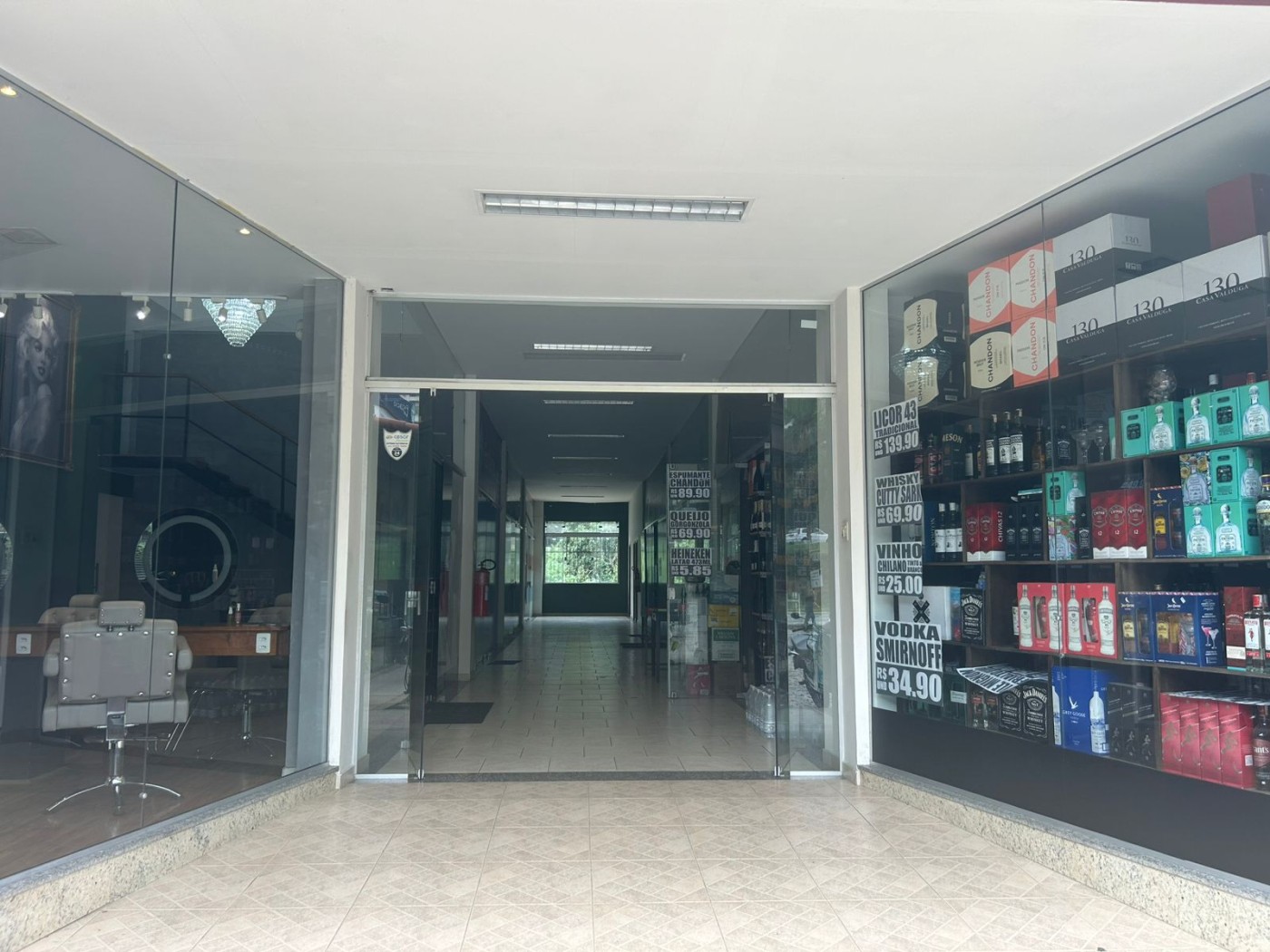 Loja-Salão para alugar, 32m² - Foto 1