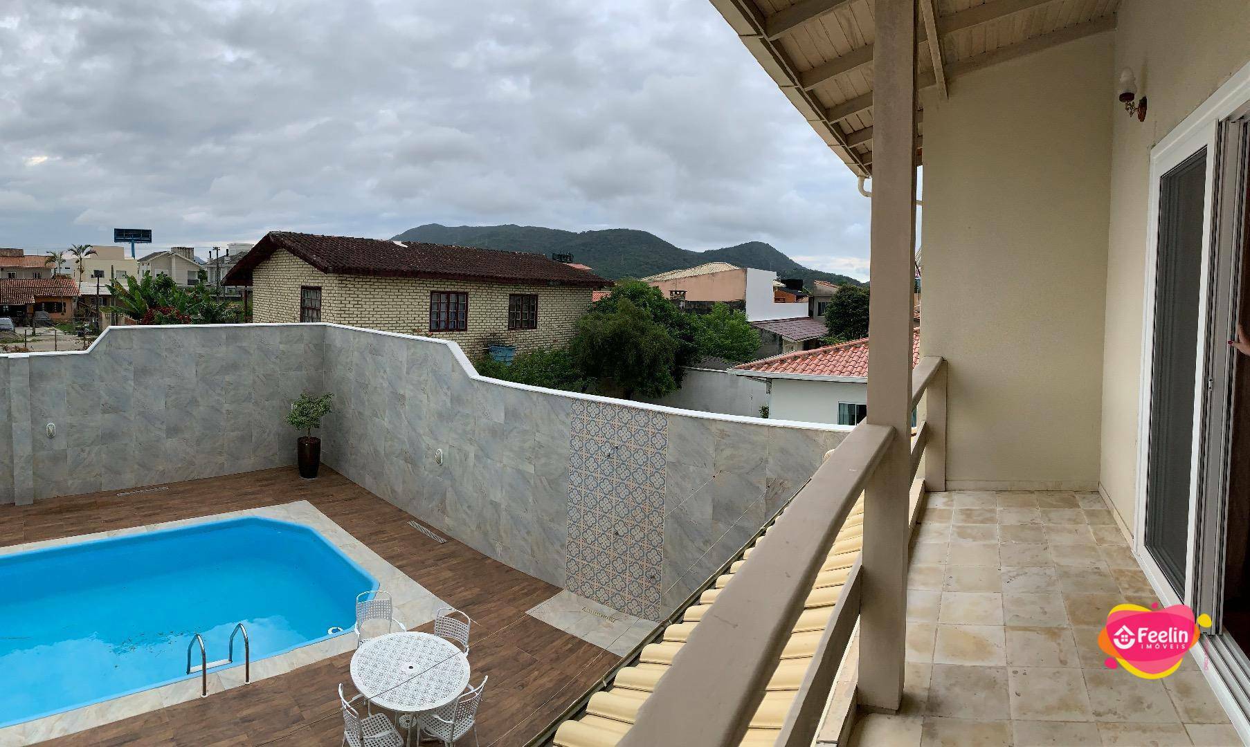 Casa à venda com 4 quartos, 250m² - Foto 24