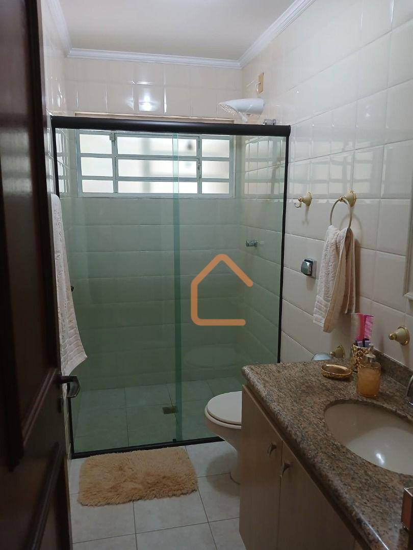 Casa, 4 quartos, 300 m² - Foto 5