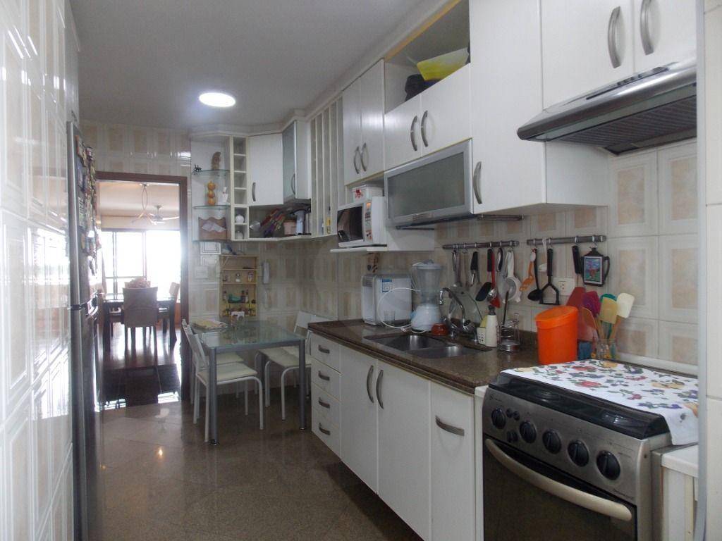 Apartamento à venda e aluguel com 3 quartos, 97m² - Foto 12