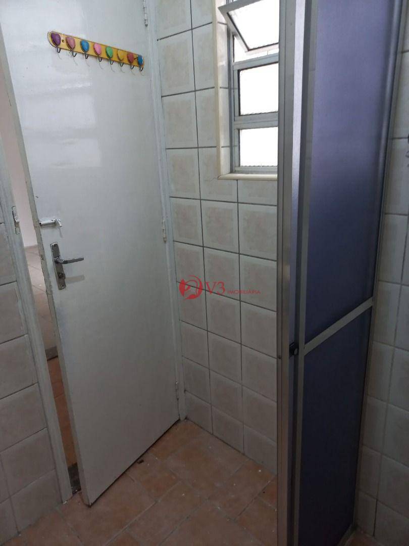 Casa à venda com 2 quartos, 230m² - Foto 27