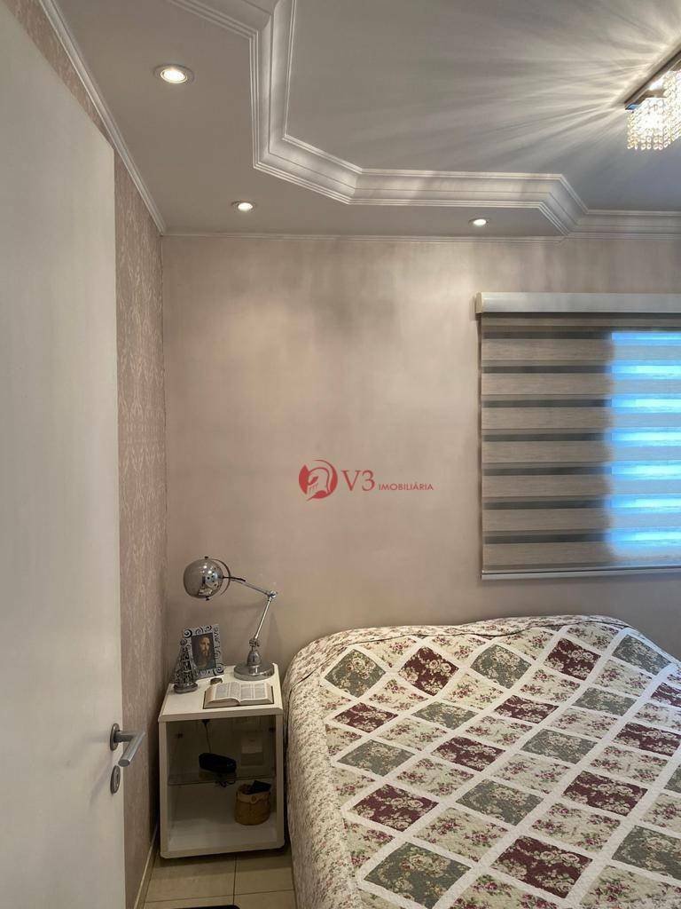 Apartamento à venda com 3 quartos, 65m² - Foto 2