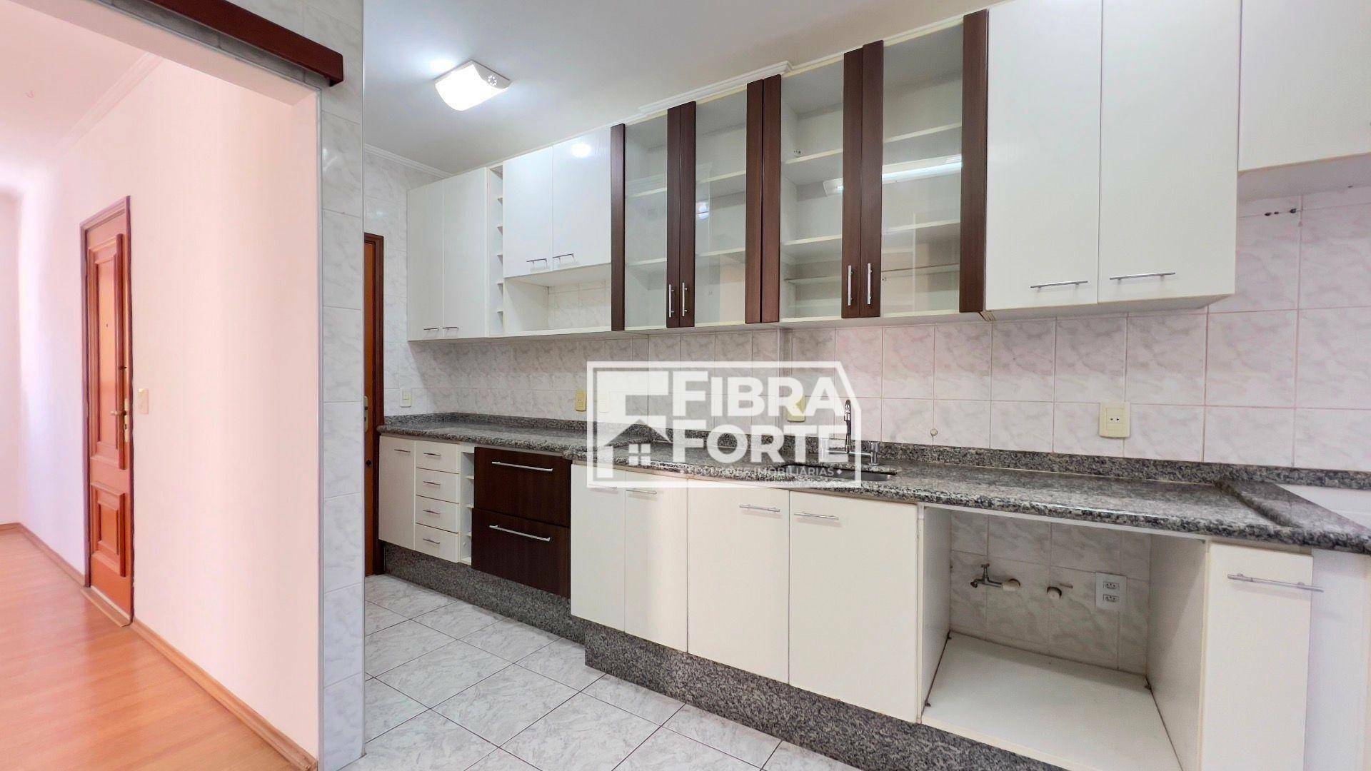 Apartamento à venda com 3 quartos, 117m² - Foto 11