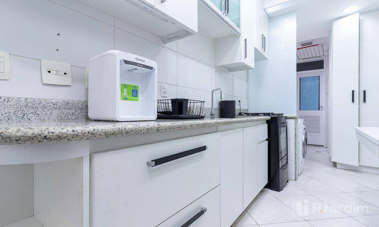 Apartamento para alugar com 1 quarto, 64m² - Foto 6