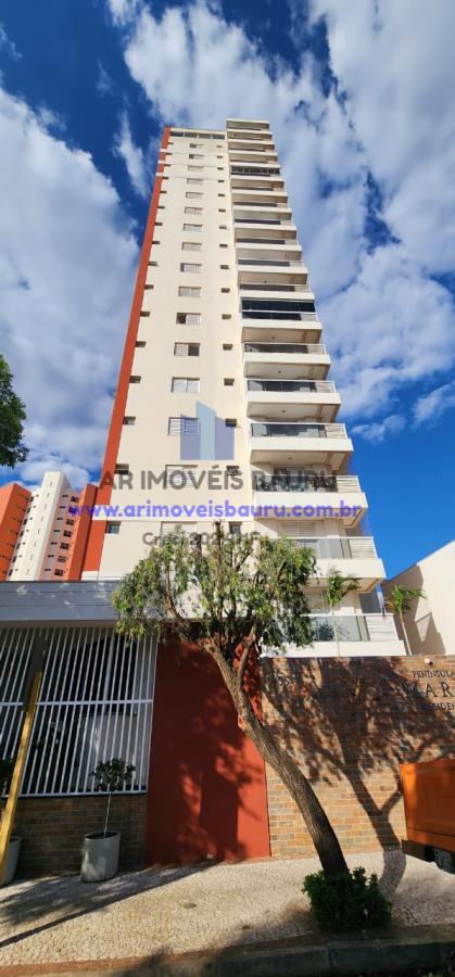 Apartamento à venda com 3 quartos, 145m² - Foto 1