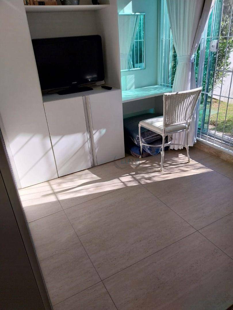 Casa à venda com 4 quartos, 174m² - Foto 13