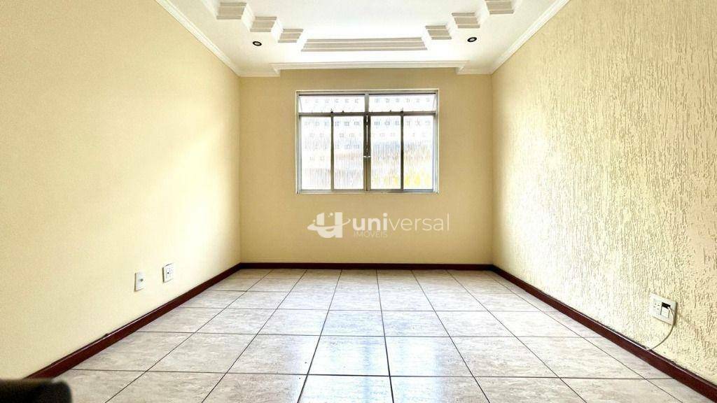 Apartamento para alugar com 3 quartos, 106m² - Foto 1