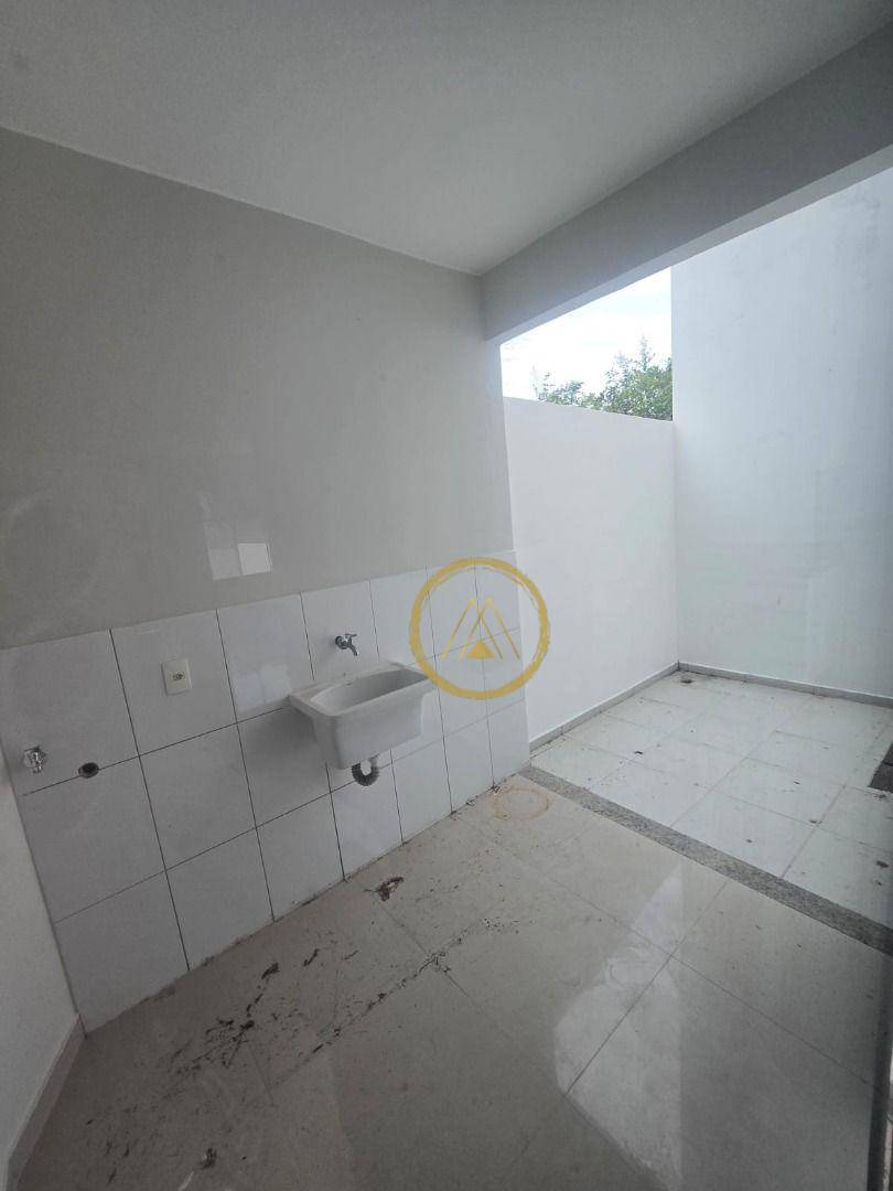 Casa à venda e aluguel com 3 quartos, 110m² - Foto 8