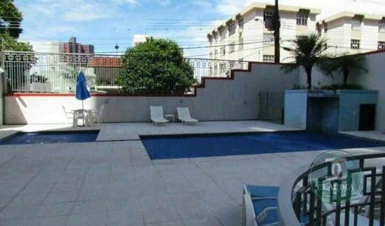 Apartamento à venda com 4 quartos, 257m² - Foto 1