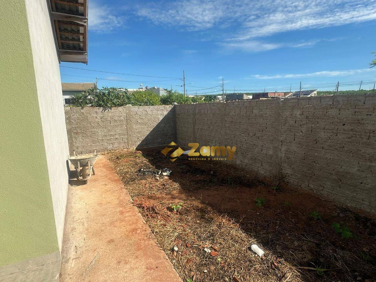 Casa à venda com 3 quartos, 100m² - Foto 5