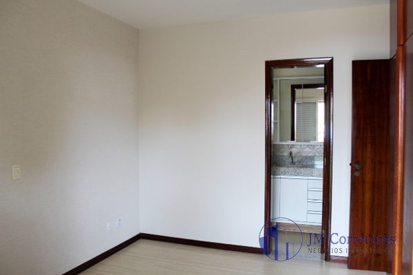 Apartamento à venda com 3 quartos, 99m² - Foto 8