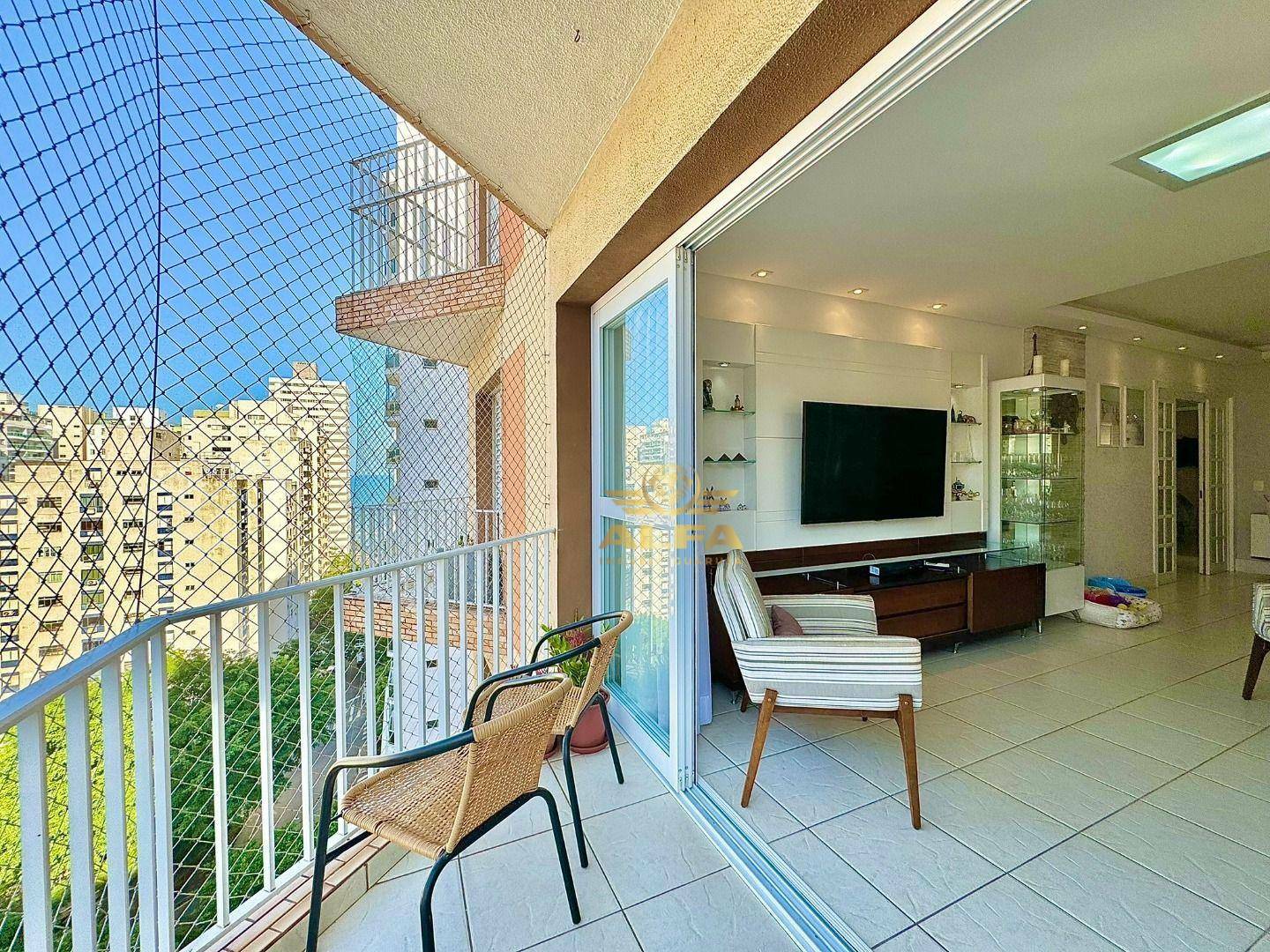 Apartamento à venda com 3 quartos, 130m² - Foto 1