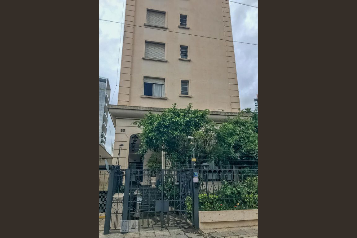 Apartamento à venda com 4 quartos, 322m² - Foto 1