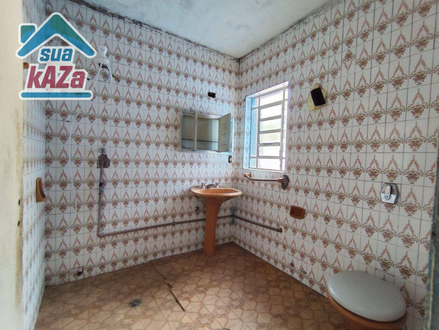 Casa à venda com 6 quartos, 210m² - Foto 21