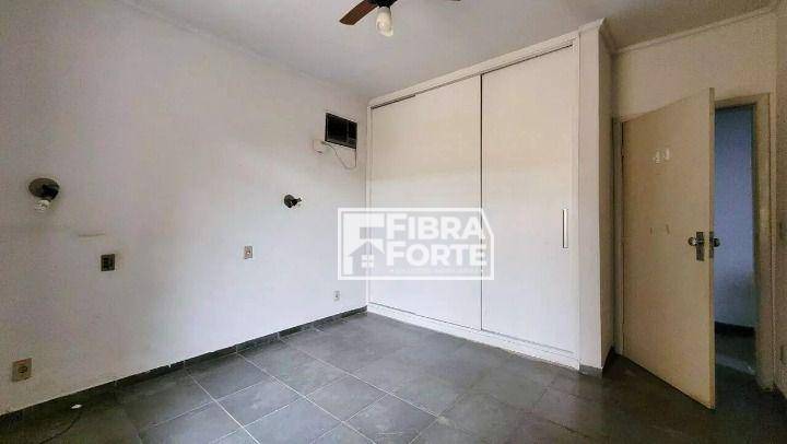 Casa à venda e aluguel com 3 quartos, 213m² - Foto 15