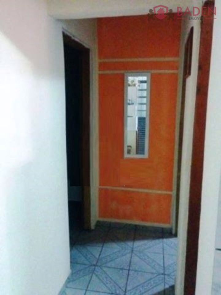 Casa à venda com 3 quartos, 100m² - Foto 8